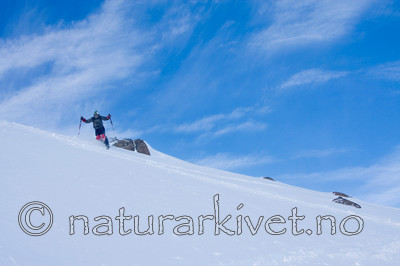 KA_090214_0305