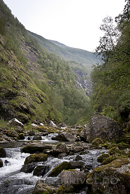 KA_090820_2502