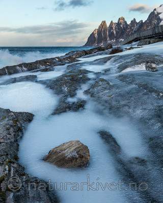 KA_150207_36