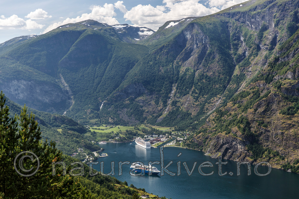 KA_130724_2341