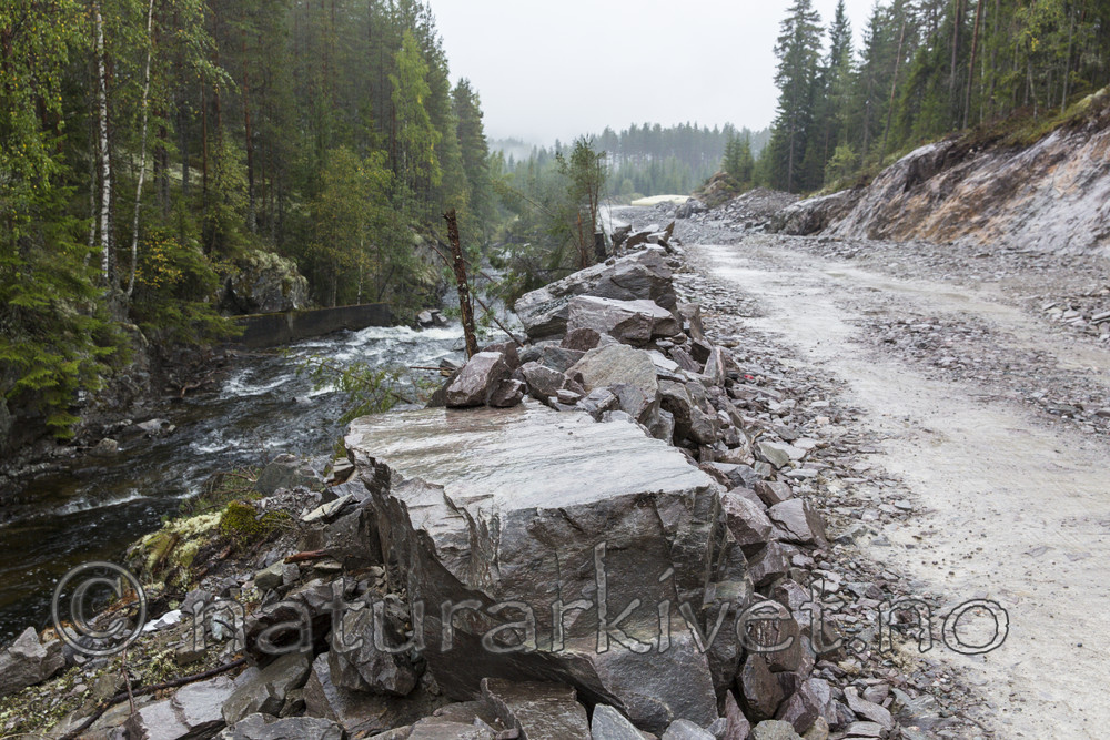 KA_140907_72