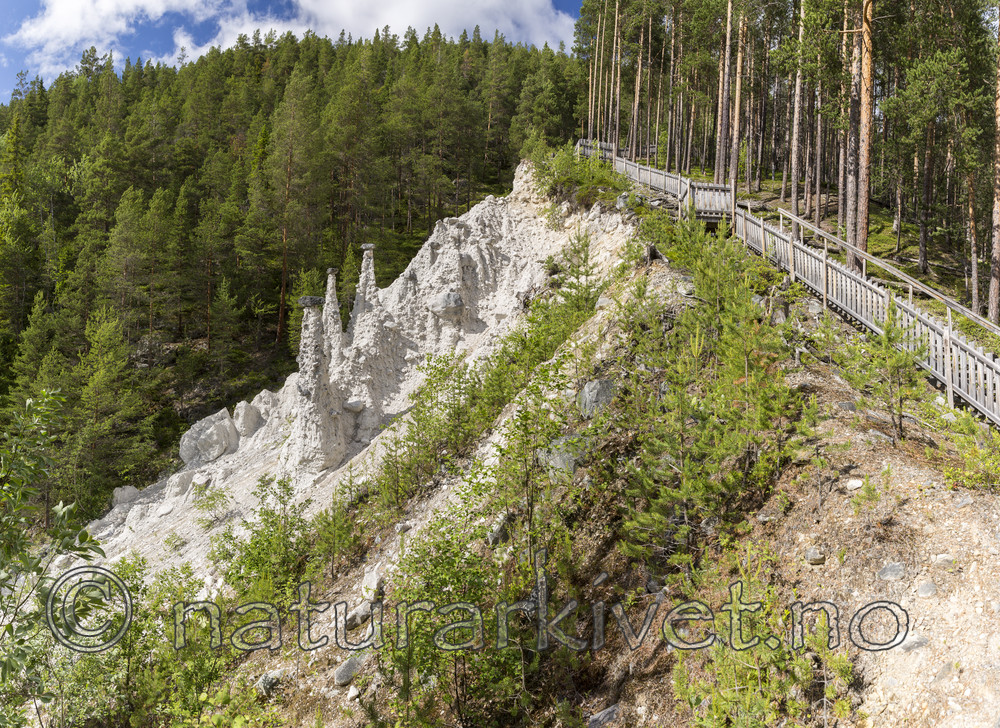 KA_150710_p52-55